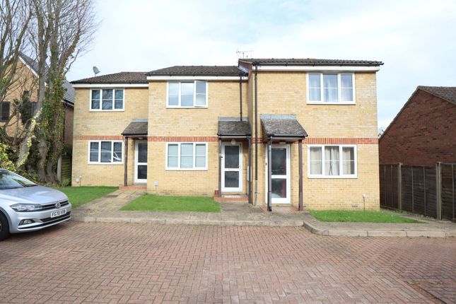 Thumbnail Terraced house to rent in Gilbert Court, Willoughby Road, Harpenden