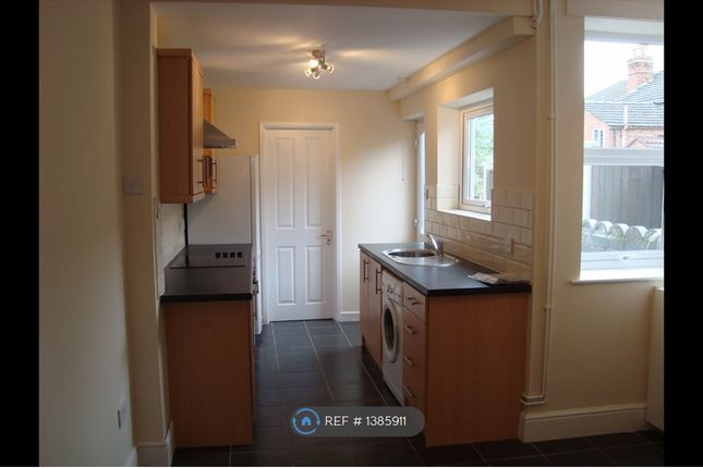 Thumbnail End terrace house to rent in Lowell Street, Worcester
