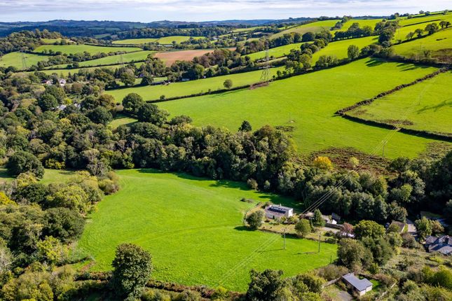 Cuming Farm, Colston Road, Buckfastleigh photo 2