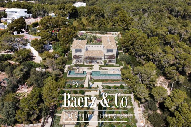 Villa for sale in 07181 Bendinat, Balearic Islands, Spain