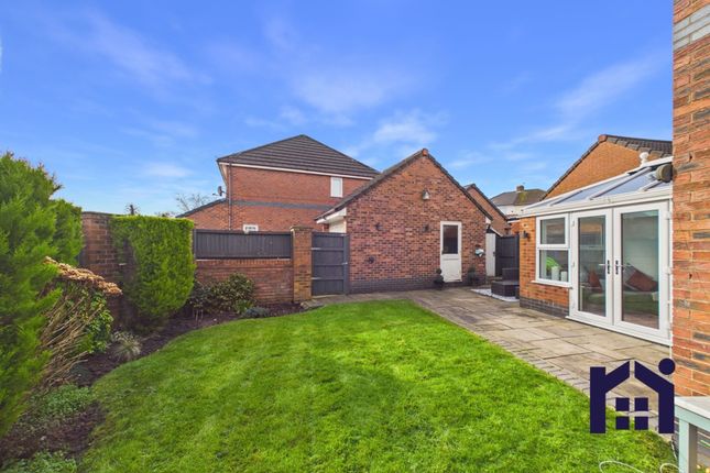 48 Manor Way, Chorley photo 4