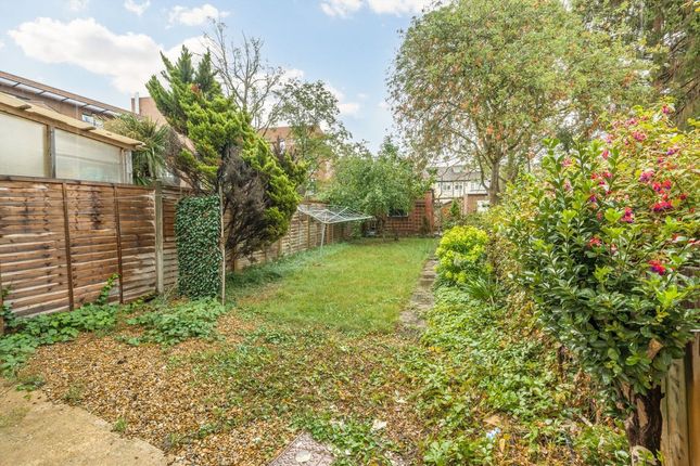 46, Woodlands Road, Harrow photo 5