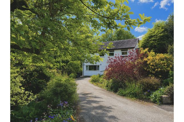3-bed house on The Shades, St. Marys Park, Windermere, £695,000