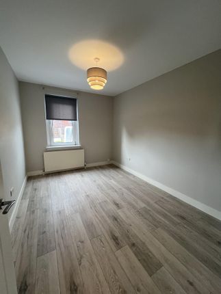 53 Bent Crescent, Uddingston, Glasgow, G71 6JH, Glasgow photo 5