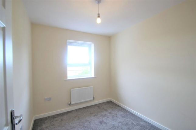 35 Ferridays Fields, Telford photo 5