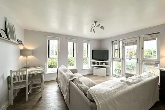 8, Wordsworth House, Greenhithe photo 3