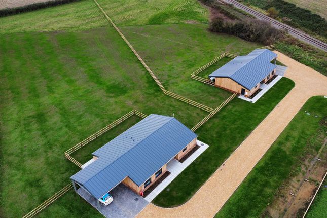 Thumbnail Barn conversion for sale in Broughton Gifford