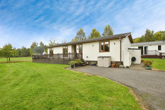 2-bed caravan on 9, Wentworth Drive, Kirkgate, Wisbech, £145,000