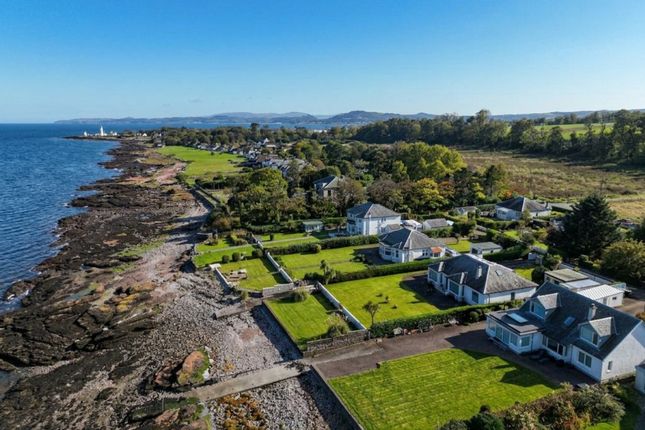 3-bed bungalow on Toward, Dunoon, £385,000