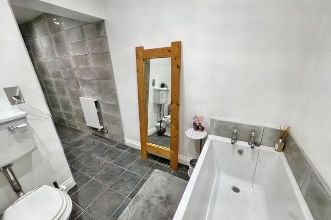 Flat for sale in Victoria Square, Jesmond, Newcastle Upon Tyne