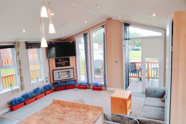 Lodge for sale in Southfield Lane, Tunstall, Hull