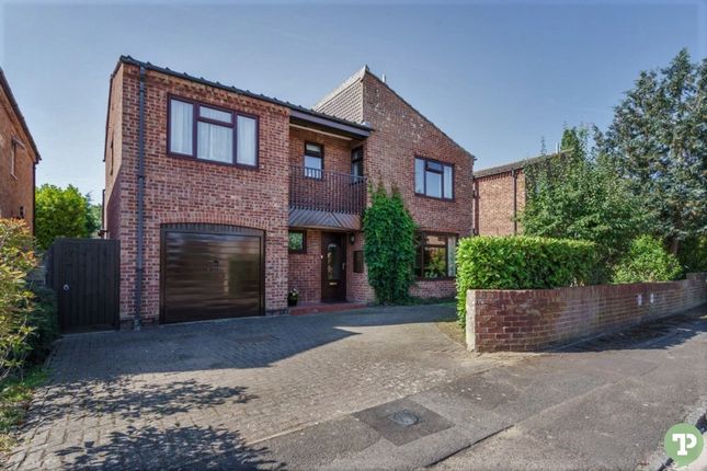 Thumbnail Detached house for sale in Barlow Close, Wheatley