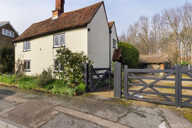 Thumbnail Cottage for sale in Tudor Cottage, Sheering Road, Harlow
