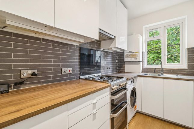 Flat 3, 1, Kellett Road, London photo 4
