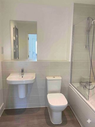 SNG SO -Flat 23, Wilkins Court 9-11,, Deanfield Avenue, Oxfordshire photo 4