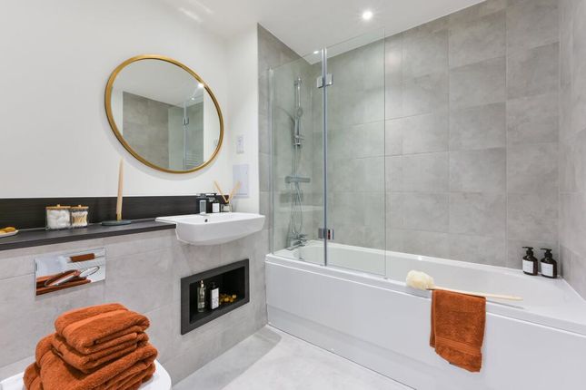 15, Wolff House, Medawar Drive, London photo 5