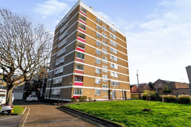Flat for sale in King Street, Southampton, Hampshire
