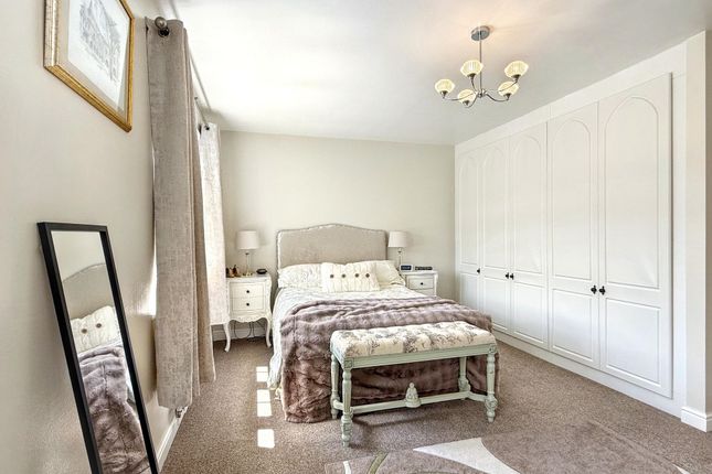 5 Jenkins Road, Coalville photo 3