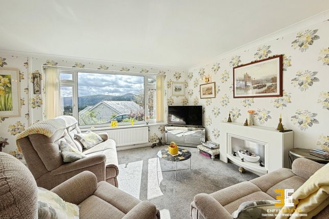 18, Maes Rhun, Conwy photo 2