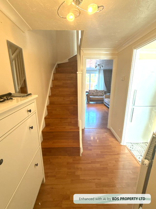 12 Sedley Close, ENFIELD photo 4