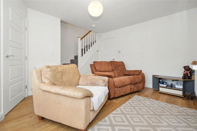 39, Welles Avenue, Leeds photo 2