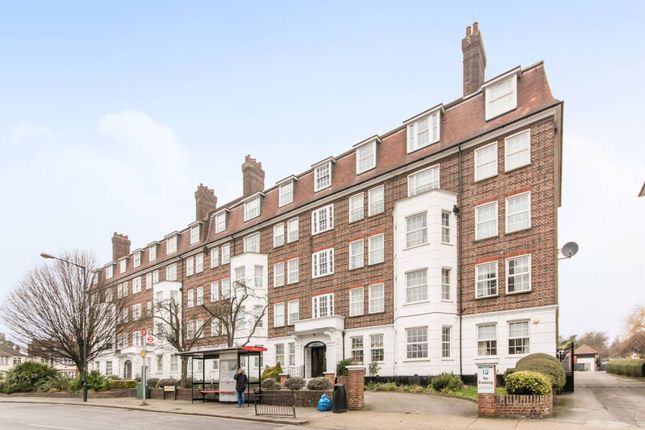 Flat for sale in Sidmouth Road, Willesden Green, London