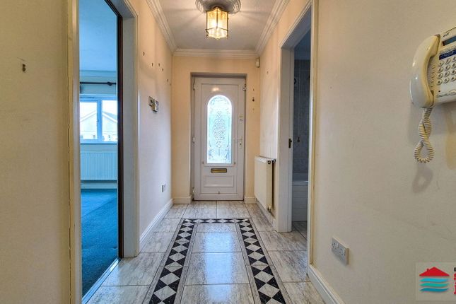 Pen'rhewl, 16 Wern Y Wylan, Pwllheli photo 3