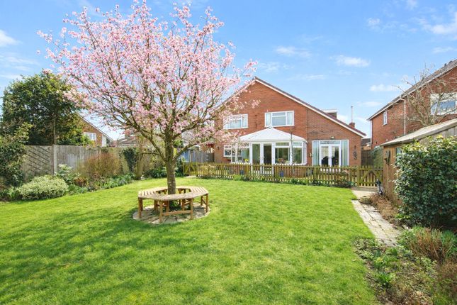 21, Hunt Lane, Atherstone photo 2