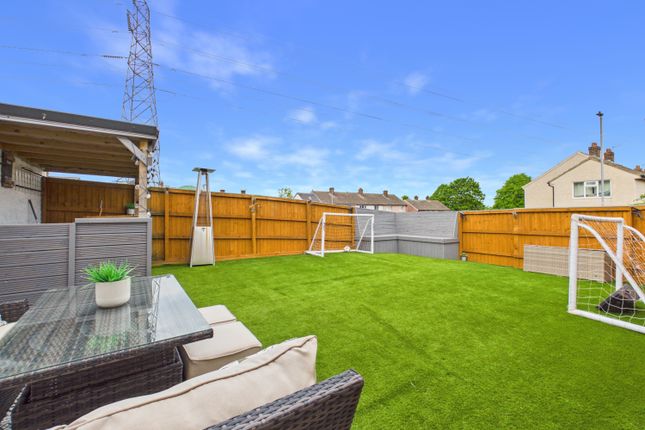 2, SMITHY WALK, DEWSBURY photo 3