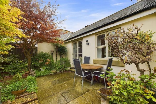 Mews house for sale in Manor Close, Whitby
