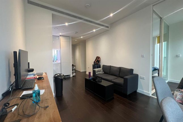 2-bed flat on 155, Plot 2207 Sky Garden, Wandsworth Road, London, £750,000