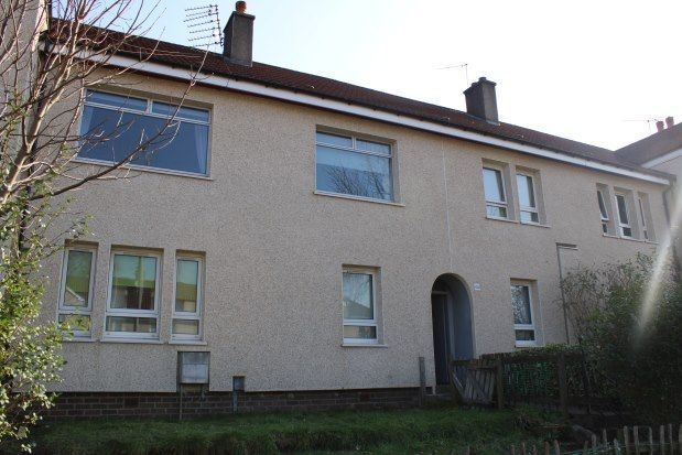 Flat to rent in 120 Netherhill Road, Paisley