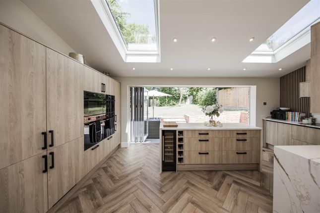 8, Tudor Drive, Sevenoaks photo 4
