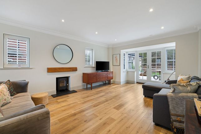 24, Lillywhite Road, Chichester photo 3