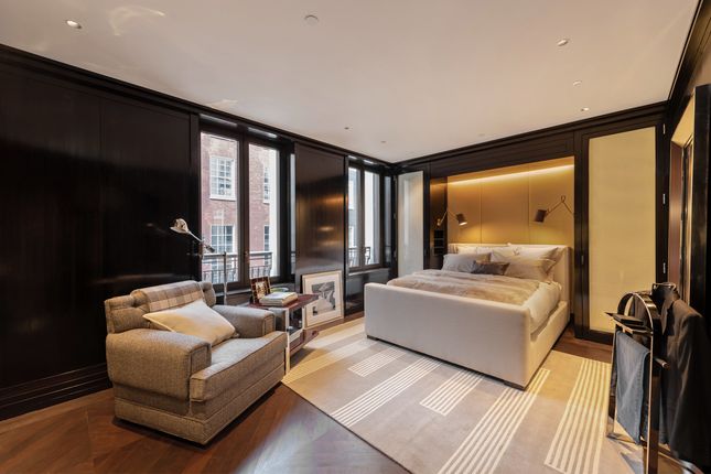 1-bed flat on Flat 2.4, 60, Curzon Street, London, £1,500,000