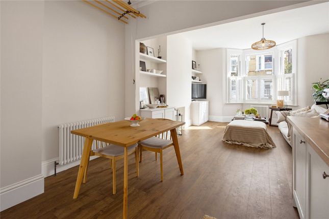 7b, Thirsk Road, London photo 4