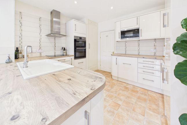34 Norwich Road, Bungay photo 3