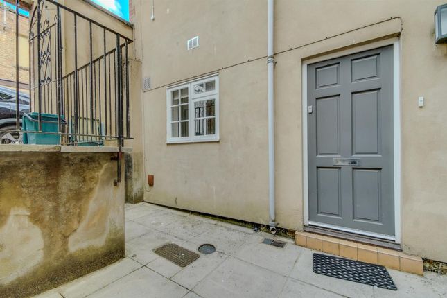 F1, 5a, Lansdown Terrace Lane, Cheltenham photo 2
