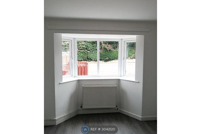 Flat, Petherton Court Petherton Road, Bristol photo 2