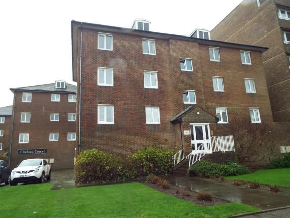 2 bed flat for sale in Chelsea Court, South Road, Hythe, Kent CT21