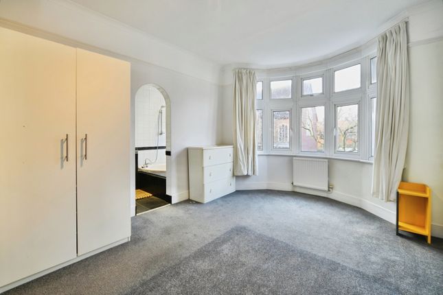 4, Park Road, London photo 3
