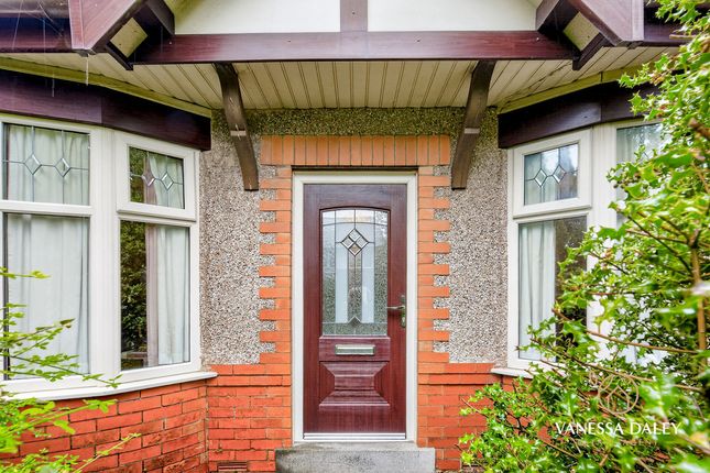 316, Sharoe Green Lane, Preston photo 3