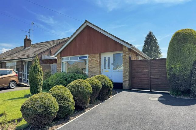 Thumbnail Bungalow to rent in Elmdale Crescent, Thornbury, South Gloucestershire