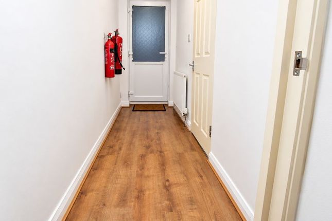 1-1, Ruskin Road, London photo 5