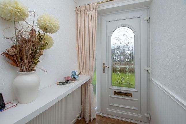 3, Brixham Court, Grimsby photo 2