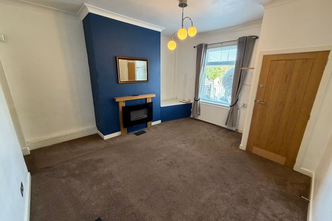 201, Scobell Street, Tottington photo 3
