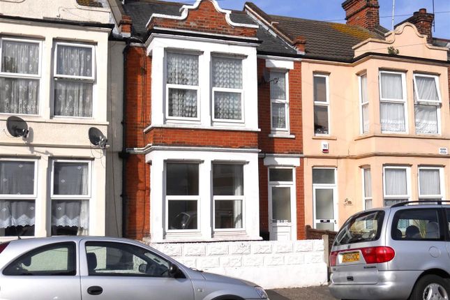 Thumbnail Flat to rent in Meredith Road, Clacton-On-Sea