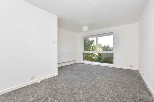 Maldon Road, Wallington photo 2