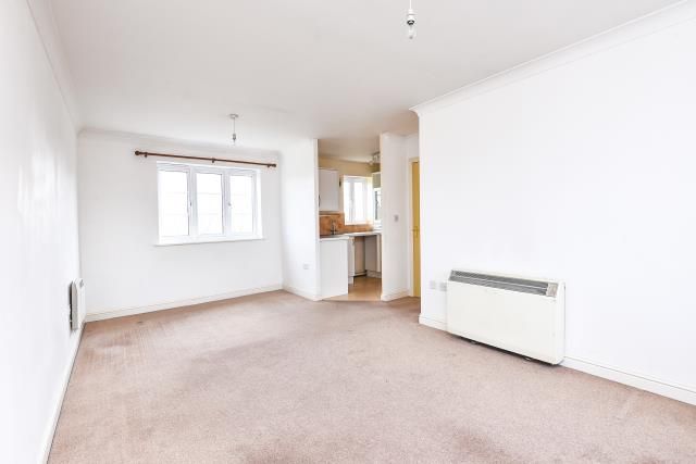 Flat 5, 31, Madley Brook Lane, Witney photo 5