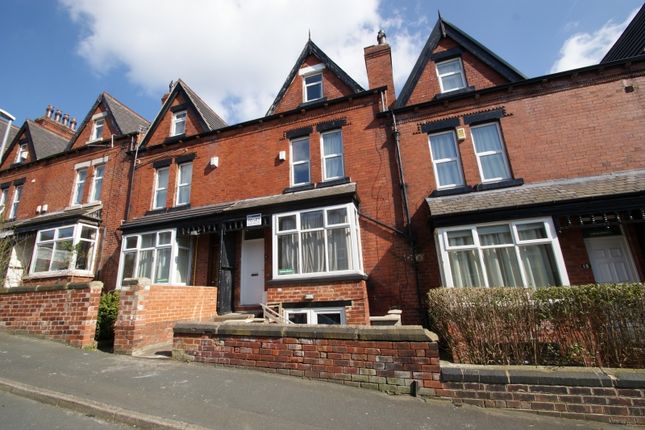 Thumbnail Terraced house to rent in Richmond Mount, Headingley, Leeds